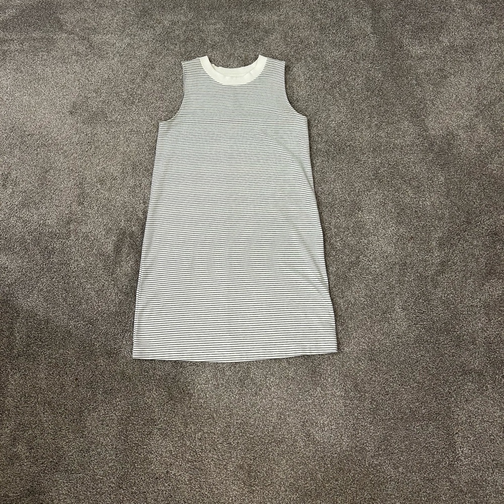 Black & White stripped tee shirt dress